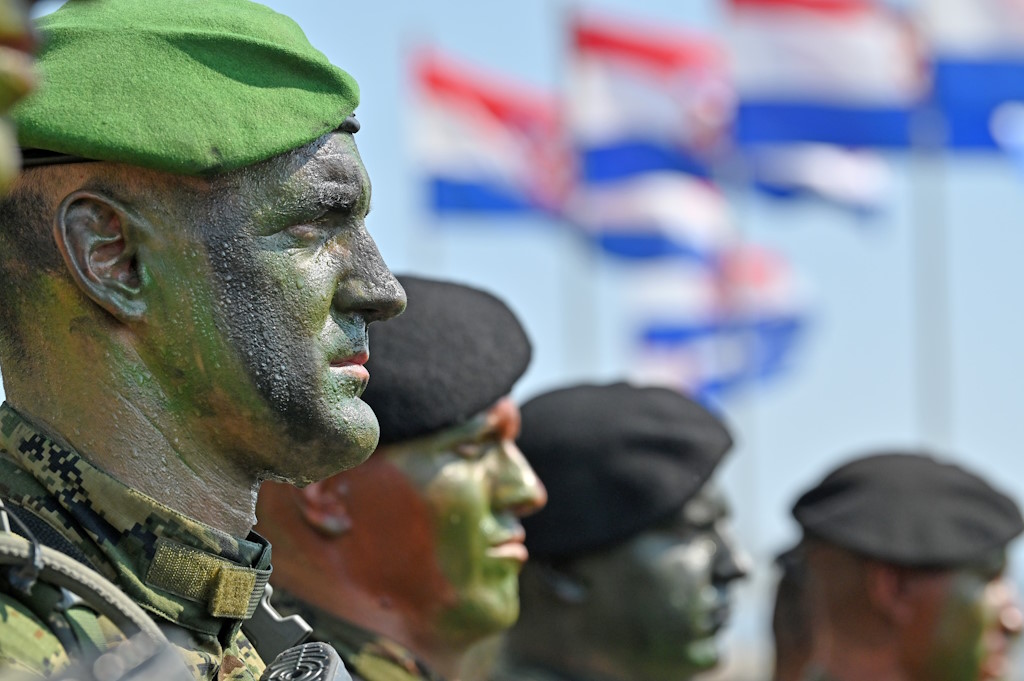 Das Training der kroatischen Armee schafft vorbereitete und widerstandsfähige Führungskräfte für moderne Kampfeinsätze