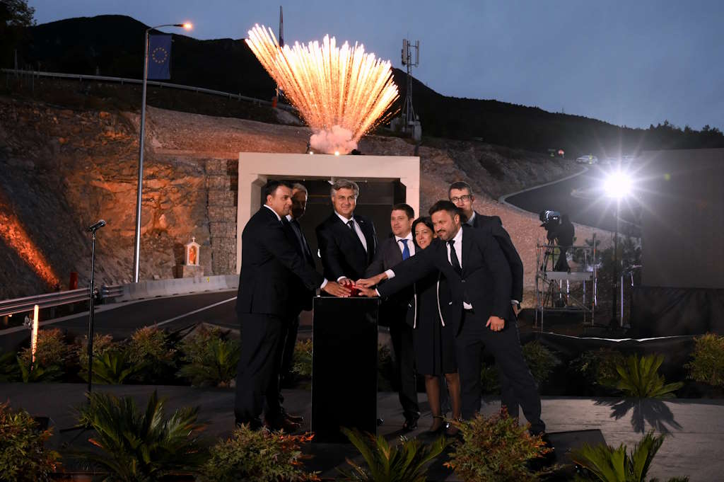 Opening of the second tube of the Učka tunnel brings safer traffic through Istria and connects Croatia with the European traffic system